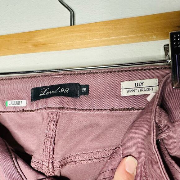 Anthropology Level 99 Women’s Mauve Lily Skinny Straight Jeans Size 25 - Picture 3 of 10